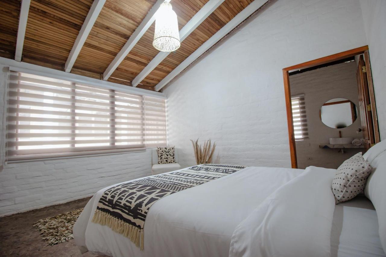 Rustic Quinta La Aurora Bed & Breakfast Banos  Exterior photo