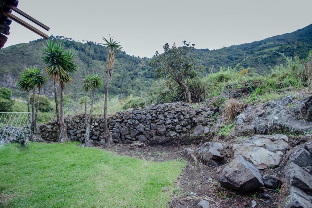 Rustic Quinta La Aurora Bed & Breakfast Banos  Exterior photo