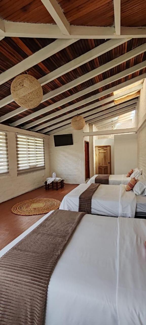 Rustic Quinta La Aurora Bed & Breakfast Banos  Room photo